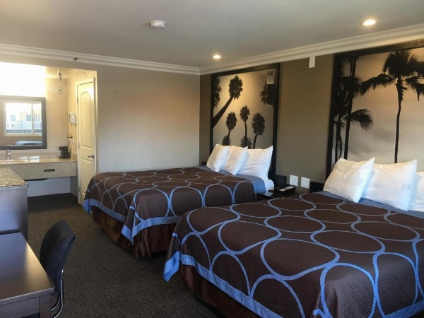 Hotel Seville - Ontario Airport/Chino image 37