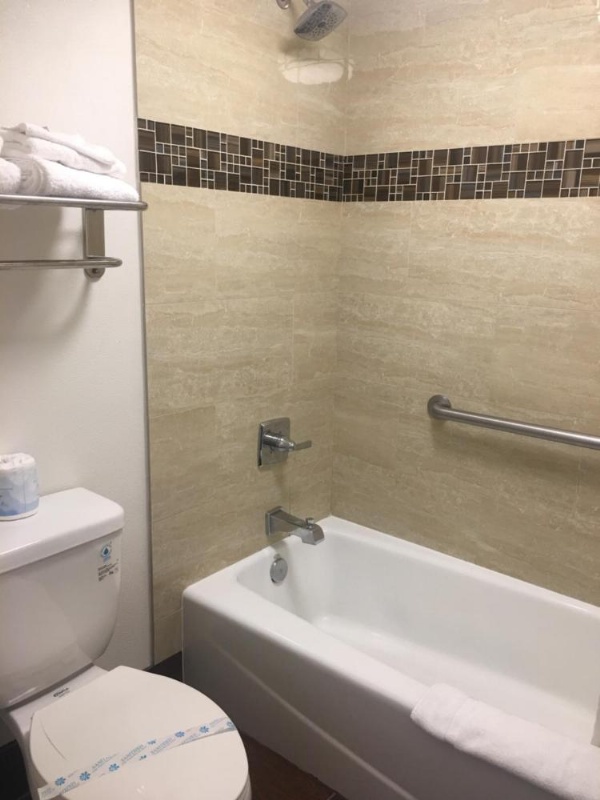 Hotel Seville - Ontario Airport/Chino image 38